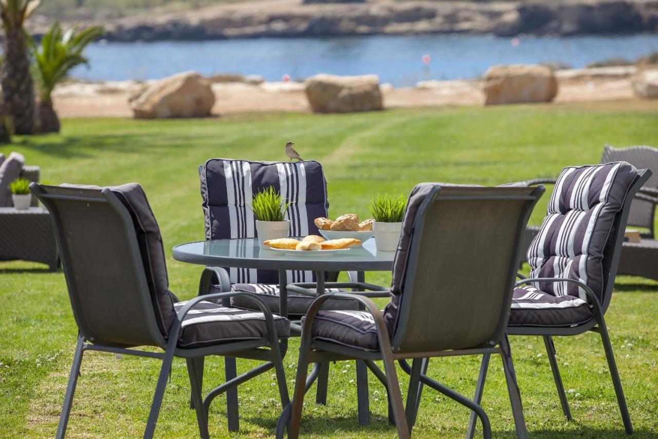 Protaras Seafront Villa Infinte Aretousa Zewnętrze zdjęcie