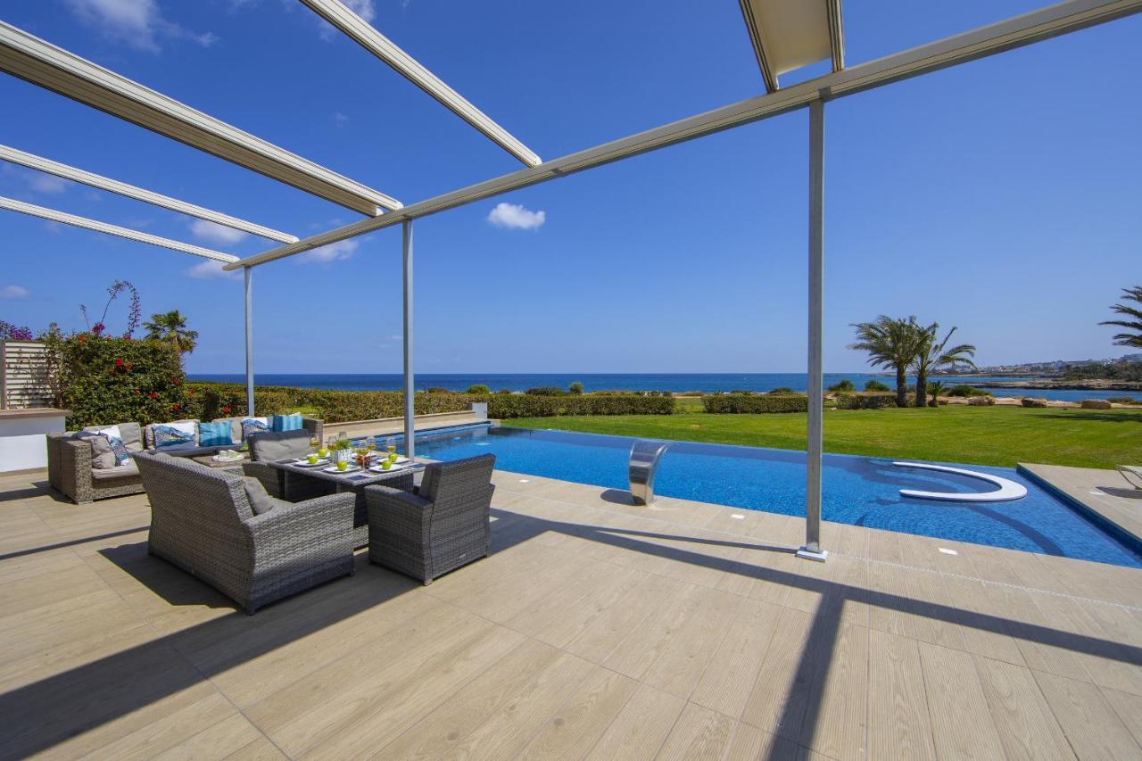 Protaras Seafront Villa Infinte Aretousa Zewnętrze zdjęcie