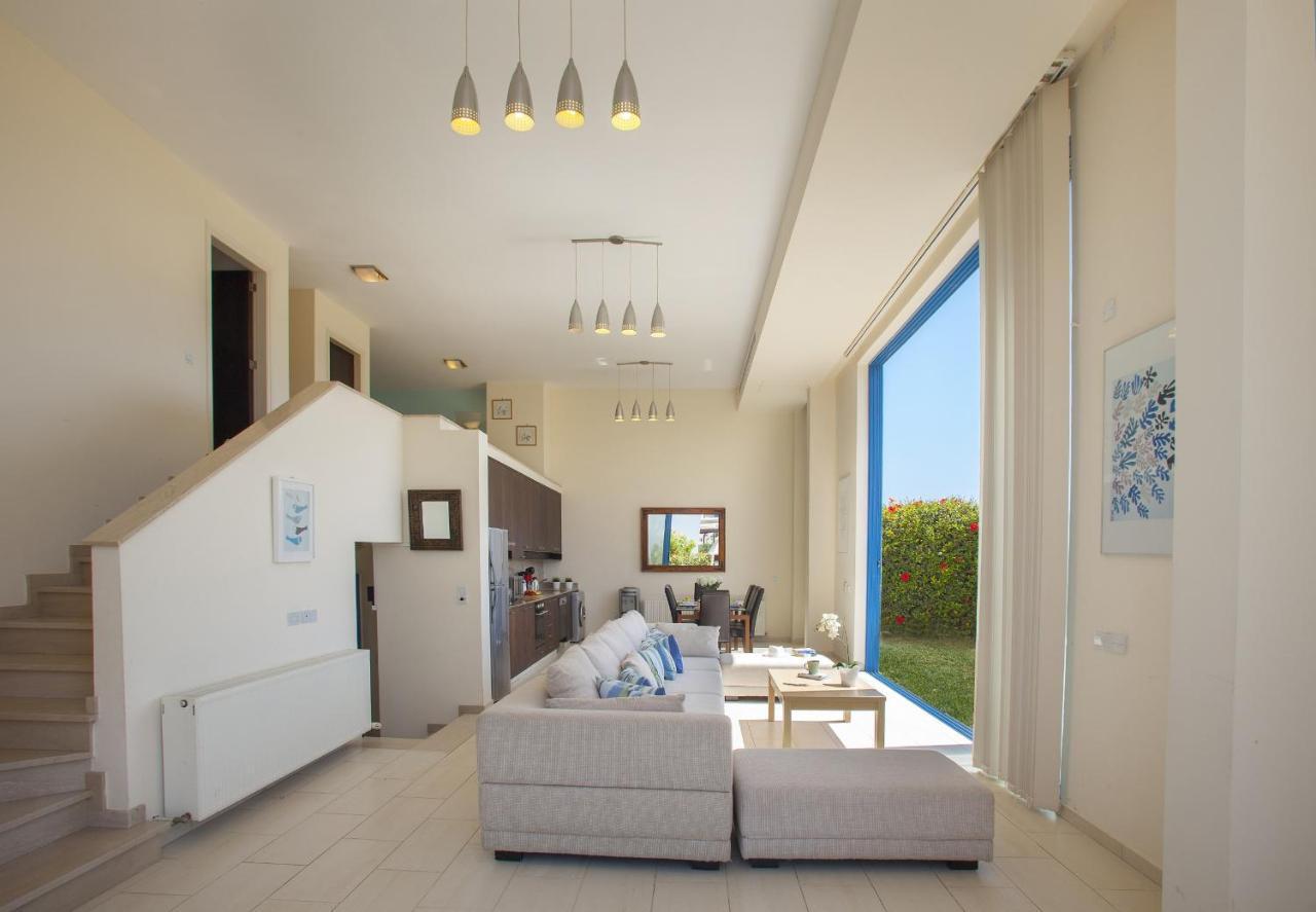 Protaras Seafront Villa Infinte Aretousa Zewnętrze zdjęcie