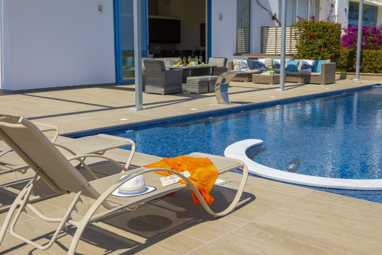 Protaras Seafront Villa Infinte Aretousa Zewnętrze zdjęcie