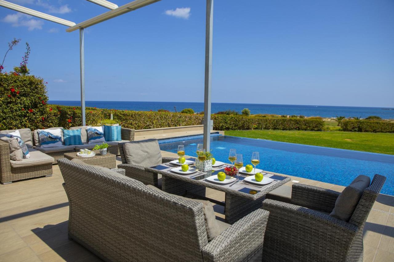 Protaras Seafront Villa Infinte Aretousa Zewnętrze zdjęcie