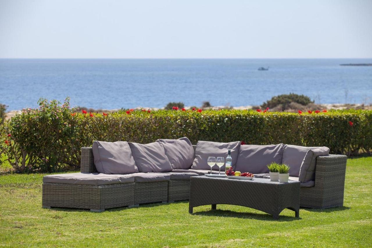 Protaras Seafront Villa Infinte Aretousa Zewnętrze zdjęcie